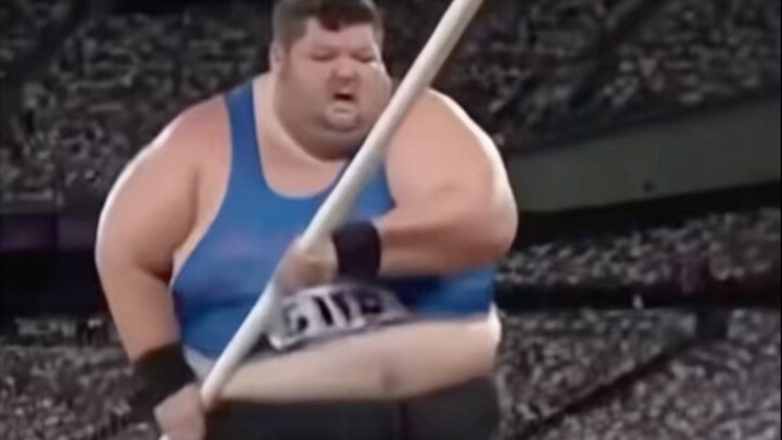 Pole Vault Competition for Athletes with High BMI