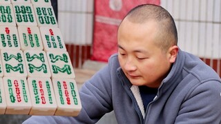 Cảm giác thế nào khi dành 40 ngày để làm một bộ "mạt chược xương tre" bằng xương bò và tre?