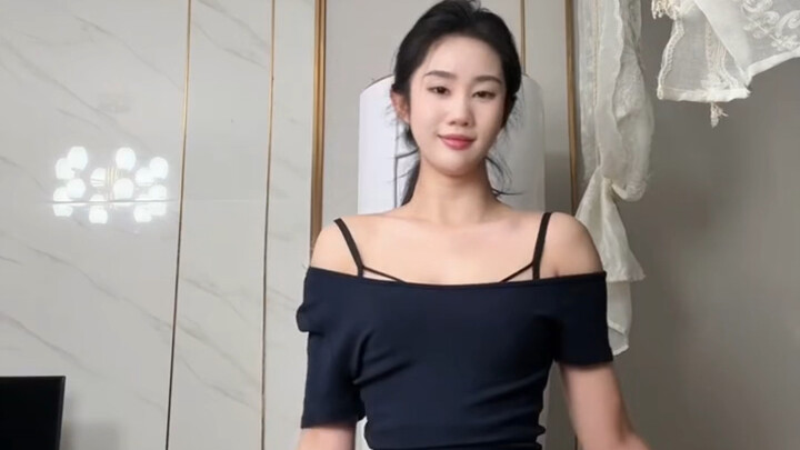 (Men, please do not watch) Thong outfit styling tips — no inappropriate content