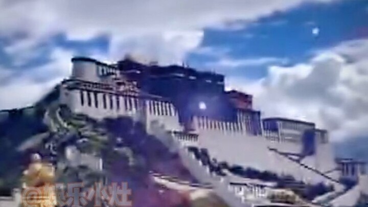 Anh ấy còn phải cảm ơn chúng ta cơ!