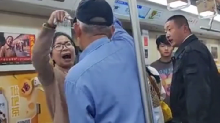 Duel pamungkas antara versi t0 dan t0.5