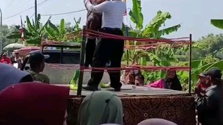 tinju mike tyson vs kembarannya