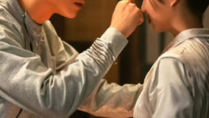 هذا هو السقف الأعلى للعلاقة القائمة على الاحترام المتبادل: تبدأ بالعاطفة وتنتهي عند حدود الأدب…