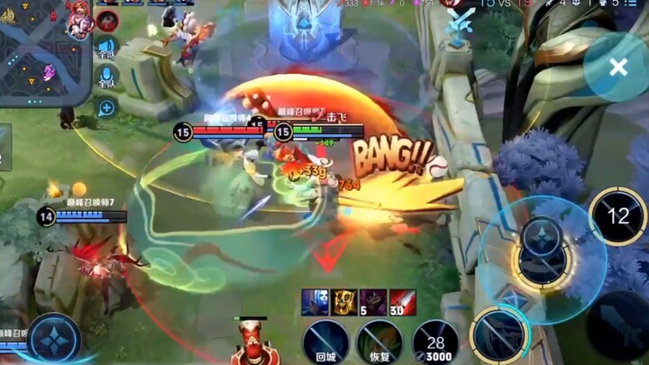 Han Xiaoxin crashes into Sangjie in the Peak Match