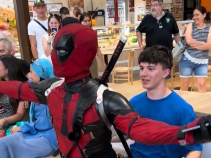 Penghargaan Seni Perilaku Orang Asing