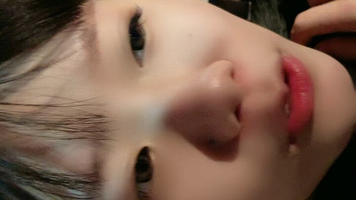 Em sinh cho anh một đứa bé. Phải làm sao để báo đáp anh đây ❤️