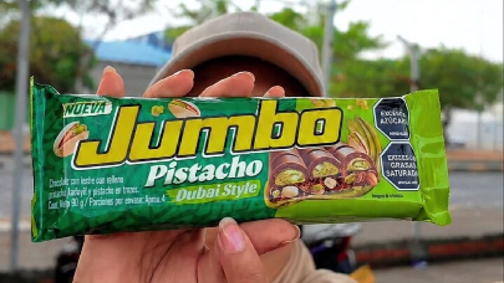 ¿Chocolate viral o normal? | ترند ولا عادي؟