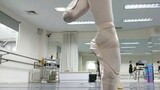 The practice of pointe shoes, doing this is really tiring