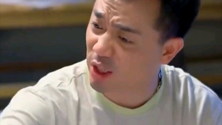 Young man successfully develops oil-based bricks worth 200 million yuan.