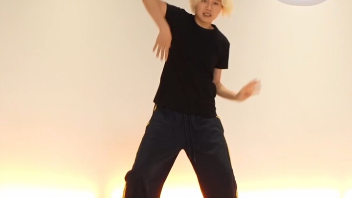 Painting ~ A Boat ~ Listening ~ Night Rain ~