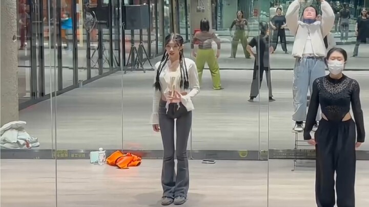 Nxde来喽！真的太爱这首歌，因为一首歌爱上一个团！