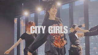 我要把这玩意儿晒成巧克力色《city girls》#小橘编舞#竖屏