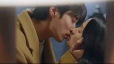 [Running with Sun Jae on his Back] The finale of the movie, So-sol and Sun Jae's super sweet kiss sc