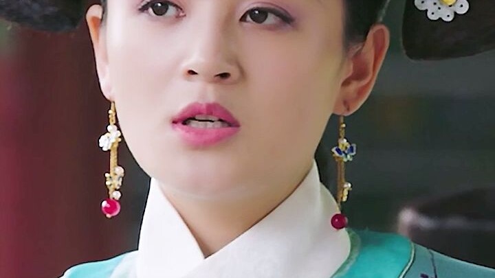 Ruyi treated Aruo so well, yet in the end, Aruo betrayed her.