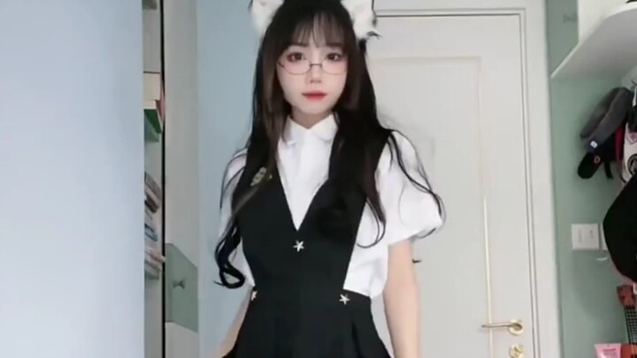 What to Look for in Outfits — Skirt-Lifting Moves, A Comprehensive Compilation.