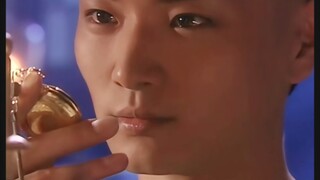 看吧，不抱着啃也能看出眼中的感情