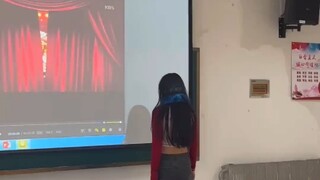 【江苏师范大学】课间休息的kpop表演