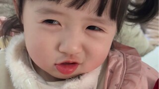 เธอน่าขำมาก ฮ่าฮ่าฮ่า