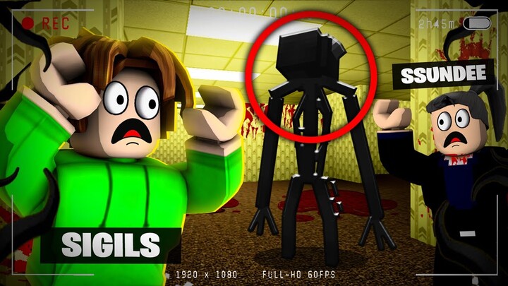 HIDING in the Roblox Back Rooms! (Apeirophobia)
