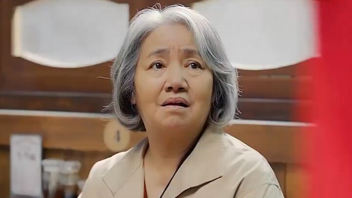 Kalian hanya melihat kemewahan para orang kaya, tapi tak tahu di balik itu mereka setiap hari menikm