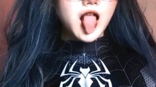 😜