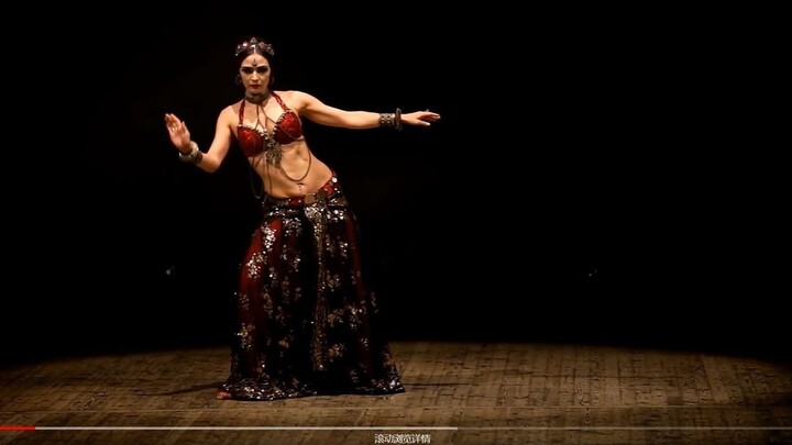 Đẹp quá! Bậc thầy múa bụng Olga Meos trông giống như một nàng tiên bước ra từ bức tranh (phiên bản đ