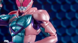 Revice's new power-up item revealed, looks like it's for Evil(Live)? Kamen Rider Revice SHF release 