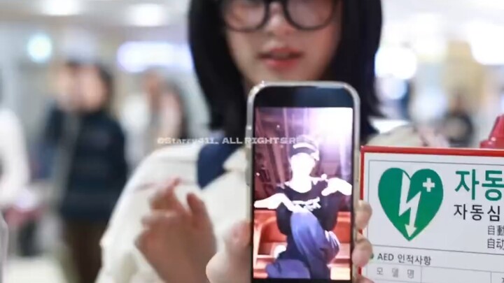 เจิ้งหย่าเสียนแอบโชว์ให้แฟนๆ ดูคลิปเต้นเลียนแบบเจนนี่ของตัวเอง