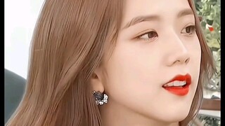 27 tuổi chưa từng yêu mà lại trông như thế này‖ Kim Ji-soo Jisoo