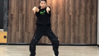 KIKI // Cover of BLACKPINK-Crazy Over You choreographed by Black Q