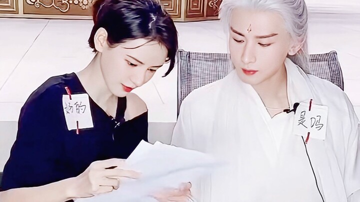 Không khí cực kỳ đỉnh! Hai người trò chuyện, tôi còn có thể xem thêm trăm lần nữa! Trương Dự Hi * Th