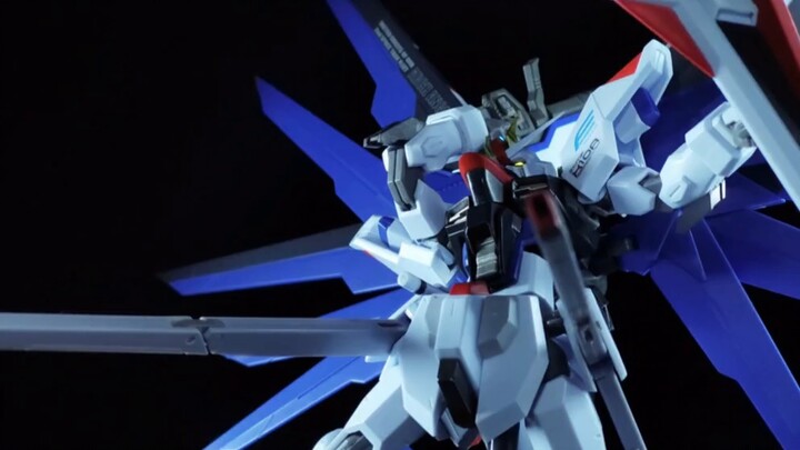 [Gunpla Posing/Đơn vị loại hoàn toàn miễn phí] Sky Swords đã bay được hai mươi năm