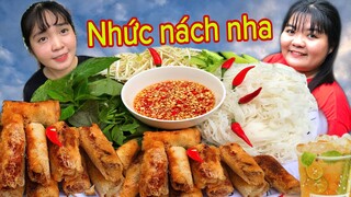 Rủ Cô Bạn Thân Khó Ở Vào Quay Clip Ẩm Thực Ai Dè Là Món Yêu Thích Bún Chả Giò Hải Sản Ngon Nhức Nách