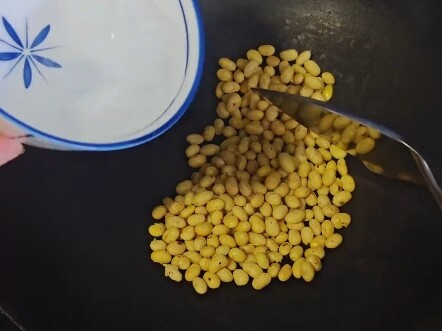 发现一个，5毛吃一天的省钱办法！！！！