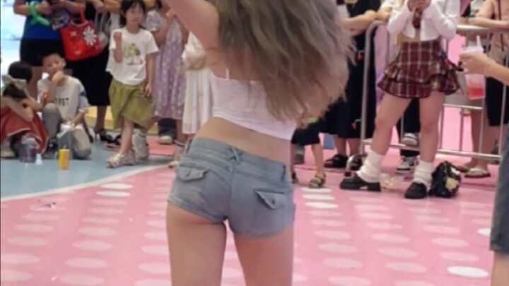 Summer is all about shaking it!