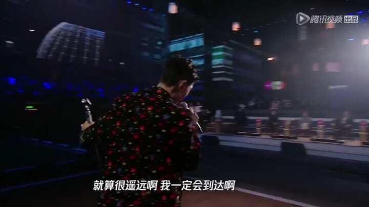 肖战这个720度的斯坦尼康绝了！摄影师加1万根鸡腿！