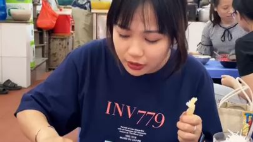Tiết Luộc là món nhất định phải ăn ở Hà Nội! _ Tiểu Màn Thầu