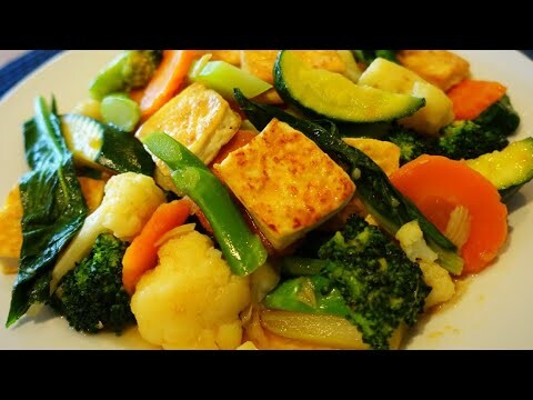 Stir fry veggies with tofu vegan vegetarian,cauliflower,broccoli,carrot