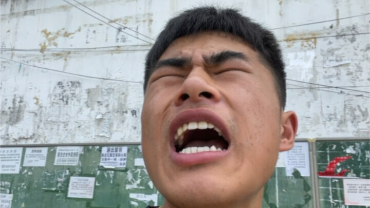 دعني أرى كم من صنّاع المحتوى فعلوا شيئًا كهذا من قبل.