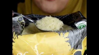 ASMR RAW RICE EATING|only bites| RAW BASMATI RICE|MAKAN BERAS MENTAH|ASMR INDONESIA#shorts