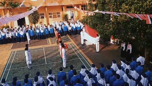 Upacara Penaikan Bendera Merah Putih Tanggal 17 Agustus Tahun 2022  Di smp Negri 3 Cilegon