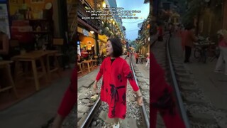 JOGET TURUN NAIK DI VIETNAM 🇻🇳 ?!? SEKALIAN AJAK ORANG VIETNAM JOGET 🤣