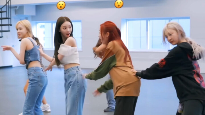 aespa: Line em gái cưng chiều nhau vs line chị gái đánh nhau nảy lửa