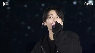 BTS- MIKROCOSMOS live