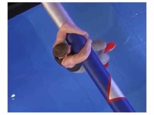 遇到这种情况应该怎么上去？