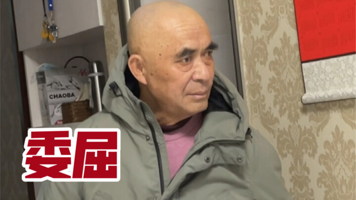 When I bought Grandma a gold bracelet, Grandpa's reaction was so hilarious!