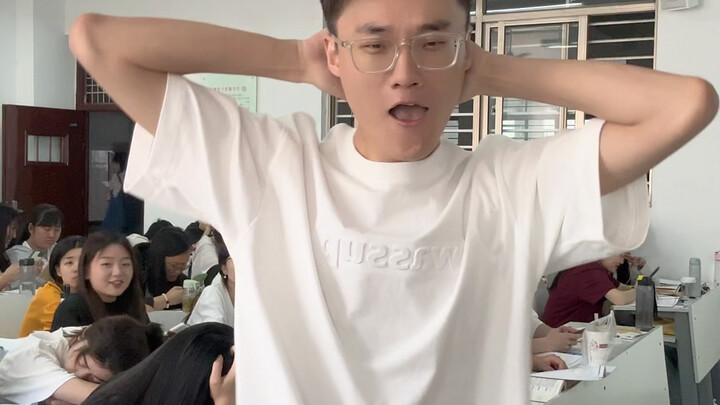 هز المعرفة لتخرج