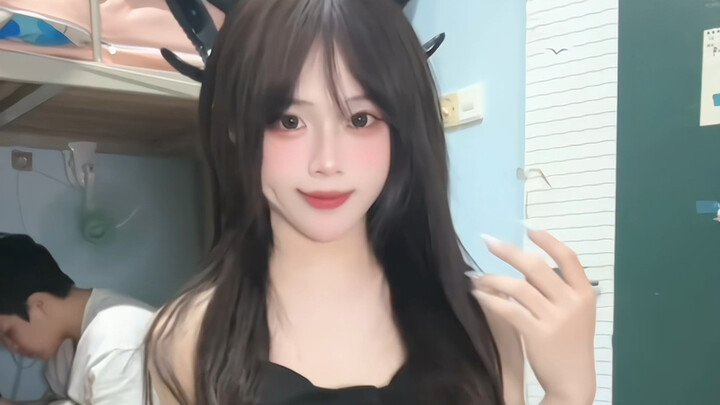 The male dorm's succubus lives up to its reputation!