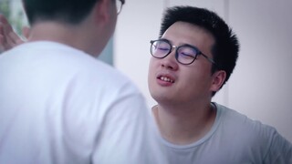 This person stole my video, registered my trademark, and had plastic surgery to look like me? @特效小哥