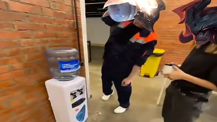 Giant God Peak's IQ is off the charts!